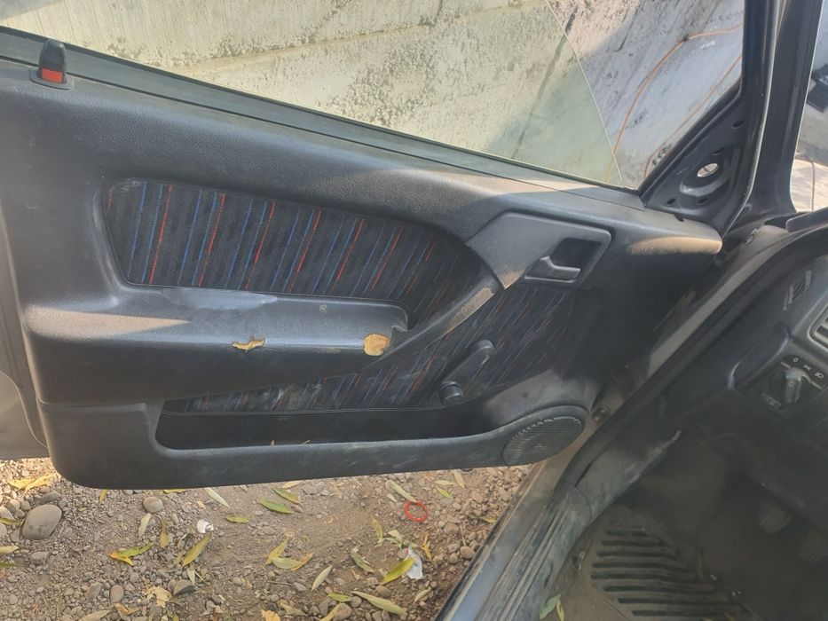 Опел вектра а кузов запчастга сотилади хамма запчаст зур холатда