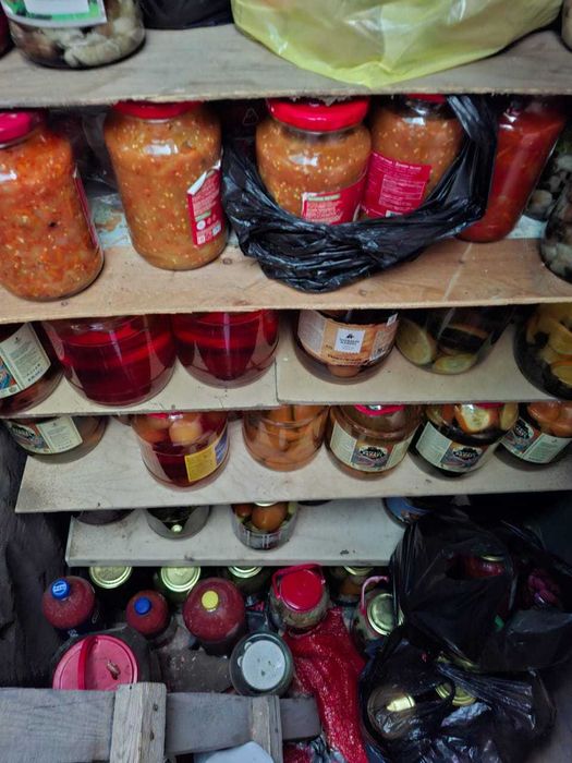 продам салаты лечо, кабачковая икра и тд