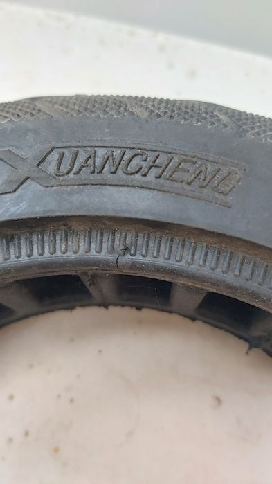 Шина   на  электросамокат