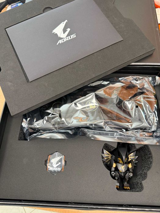Видеокарта Gigabyte AORUS RTX 3080 XTREME, 10GB