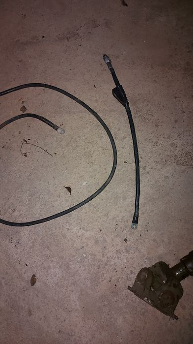 Cablu pornire u445 ,plus și minus