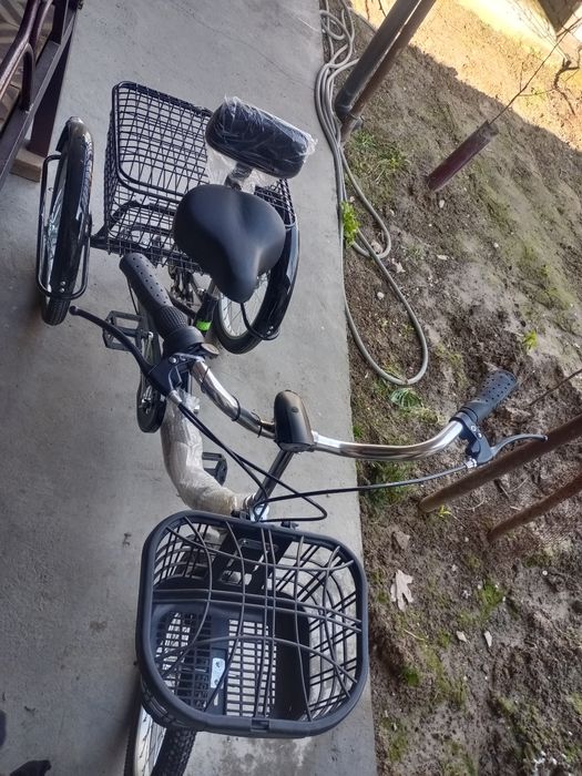 Велосипед 3 колесо срочно продам