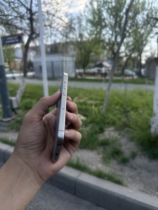 iPhone 15 Pro /128/79