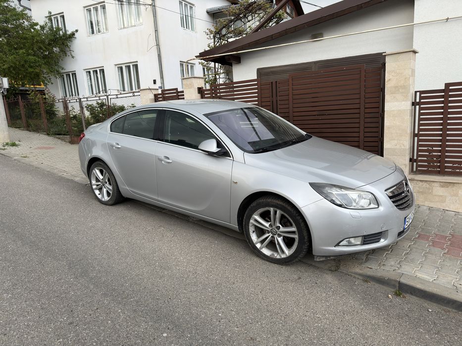 Opel insignia 2012 2.0 CDTI 130 cp diesel
