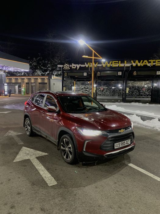 Tracker premier sotiladi