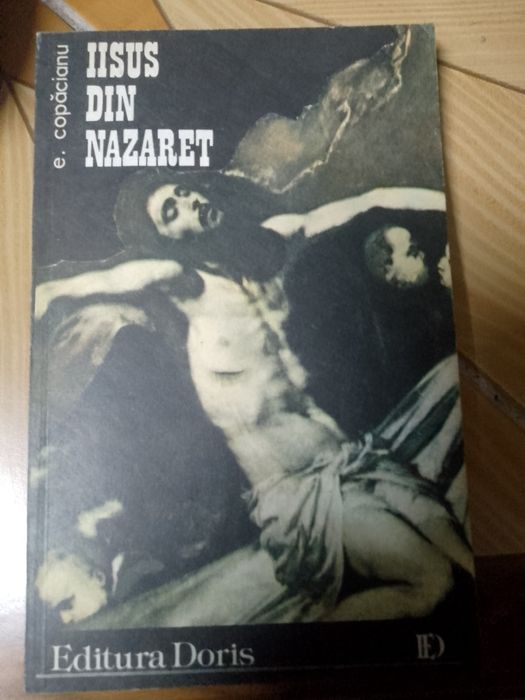 Vând aceste 2 cărți