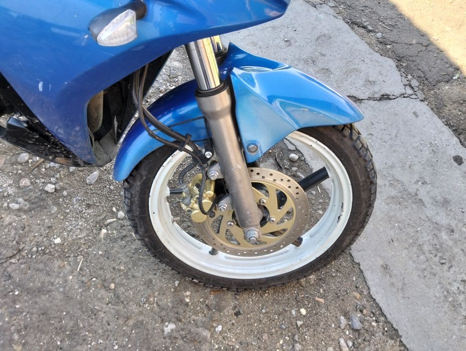 Продам мотоцикл skyway 250 кубов