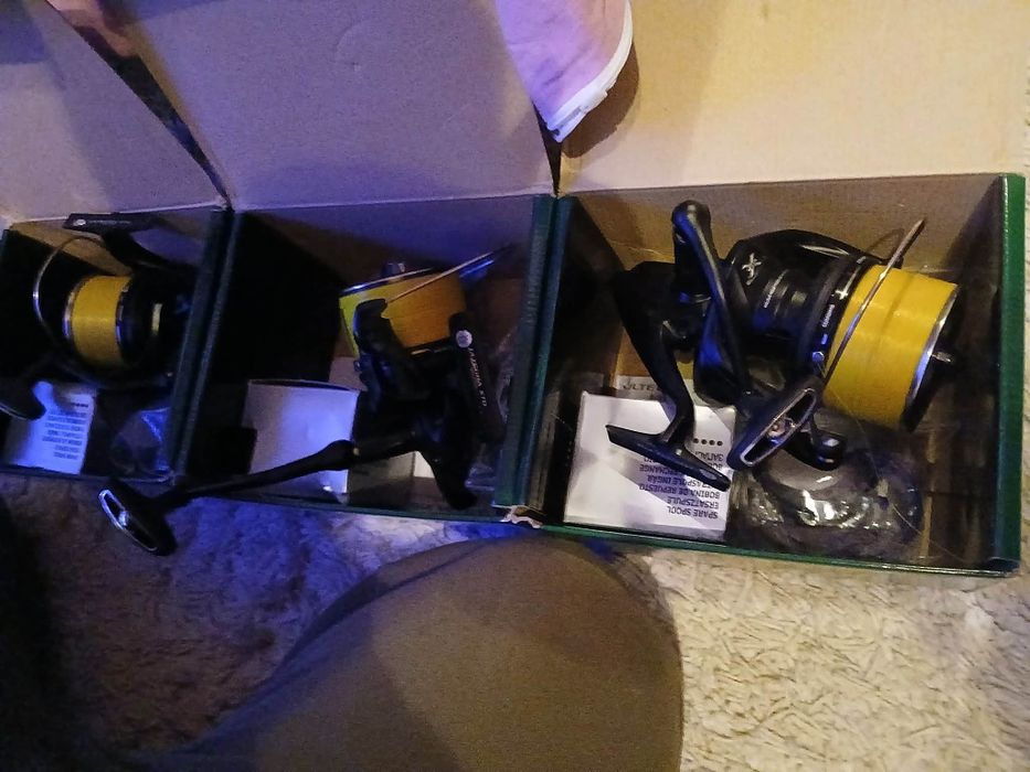 Продавам въпросните неща