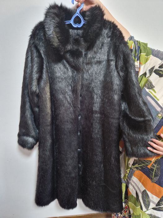 Продается женская дубленка на рост 165 см