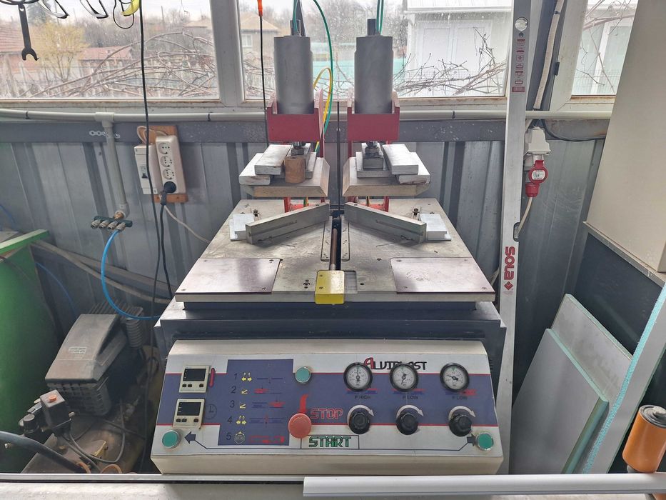 Лепачка за PVC дограма