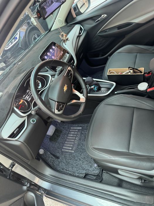 Onix premier2 turbo plus