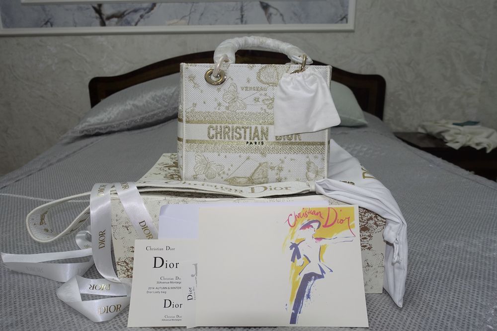 Сумка ChristianDior medium