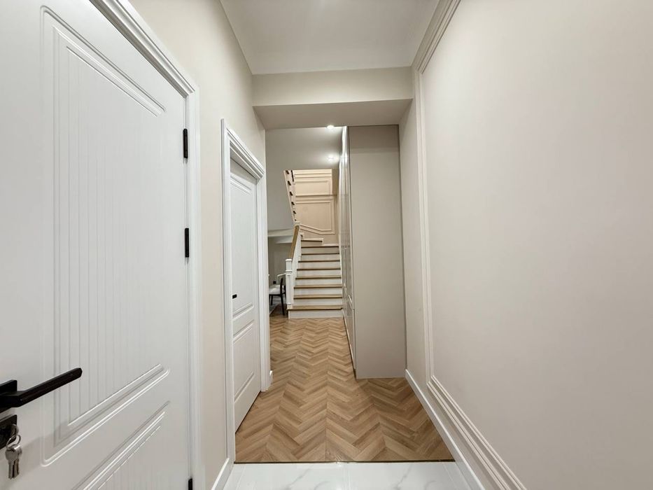 Жк Parisien-Сдается двухьярусная квартира в элитном комплексе!