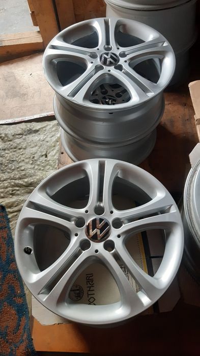 4 jante aliaj  r17 Volkswagen 5x112, Passat, Audi preț 1200 lei setul