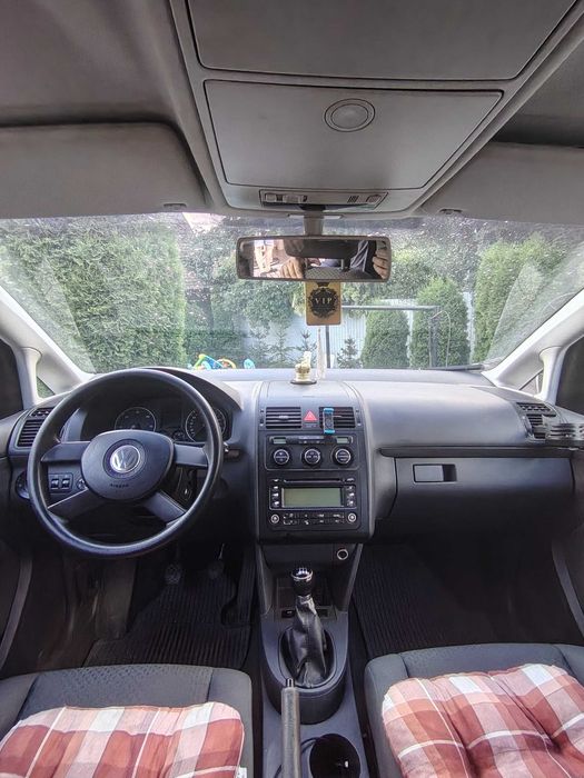 VOLKSWAGEN Touran 2005 — imagine 4