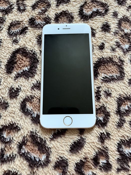 Продам Айфон 6 в отлично состоянии