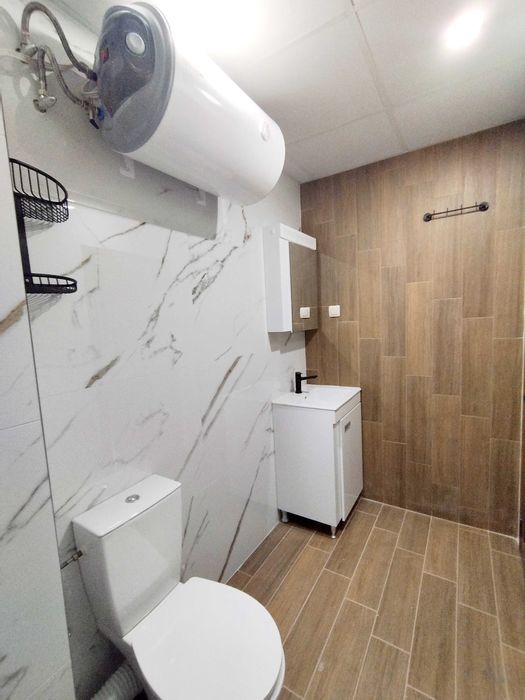 Дава се под наем Двустаен апартамент в Перник, Ладовица - 73 кв.м за 448.8 € - Снимка #13