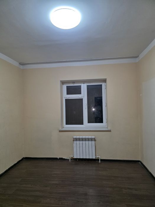 Квартира аренда га берилади икки хонали уч хона килинган