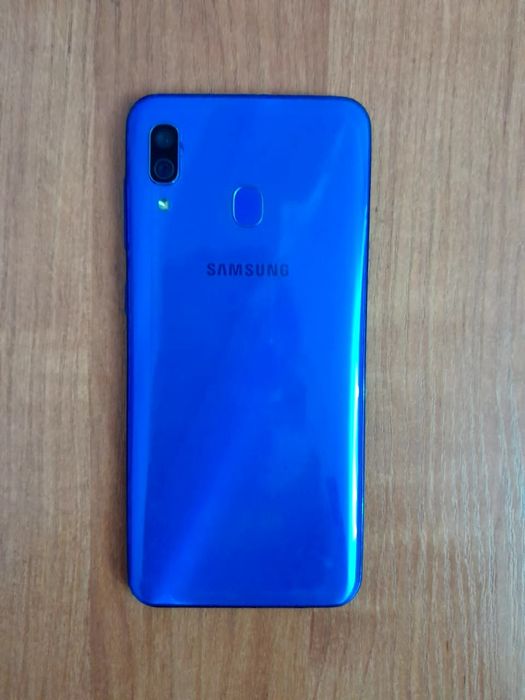 Самсунг А30 память 32гб