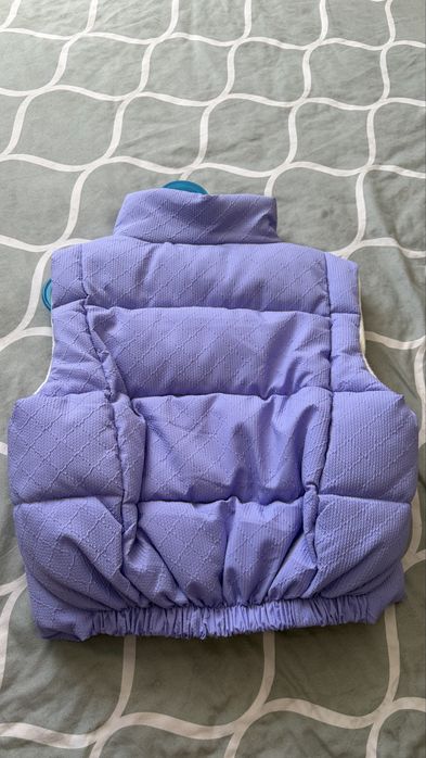 Безрукавка для девочки