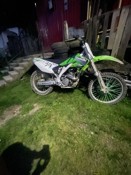Kavasaki kxf 250 si suzuki rmz 250 de vanzare