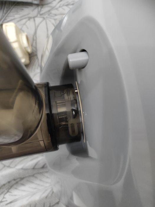 продам  соковыжималку