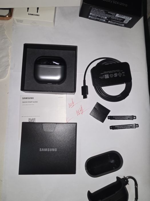 Galaxy buds 3 pro silver