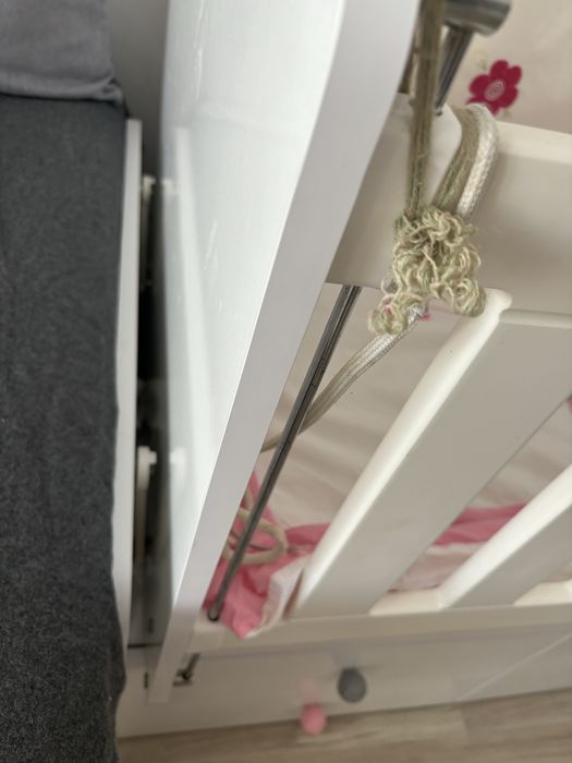 Детско легло (бебешко).