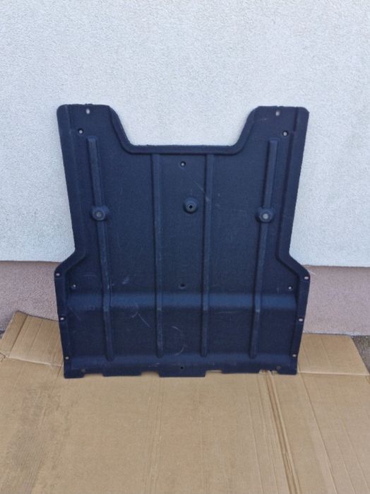 Scut motor Audi Q3 NOU 2011-2018 Material