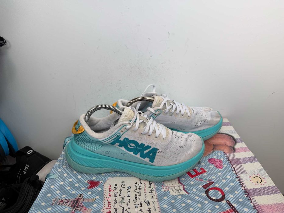 ''Hoka  W Carbon X''оригинални дамски маратонки 40 номер