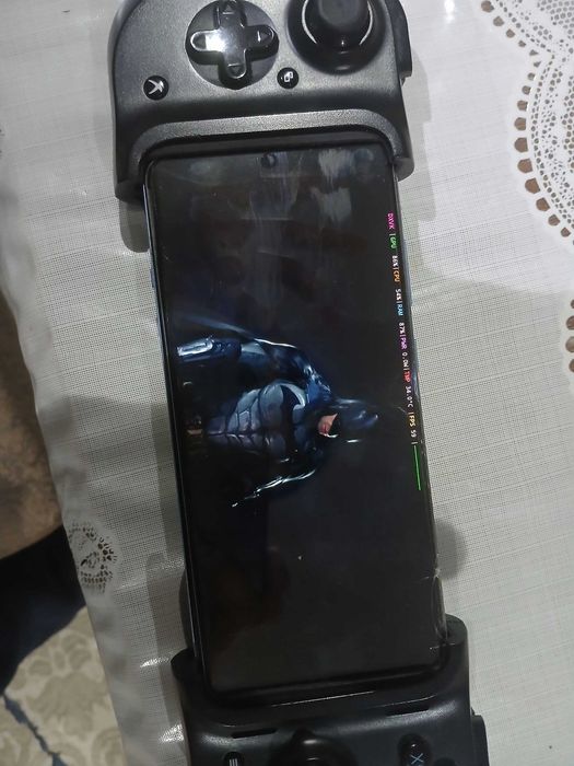 Razer kishi Джойстик для смартфонов