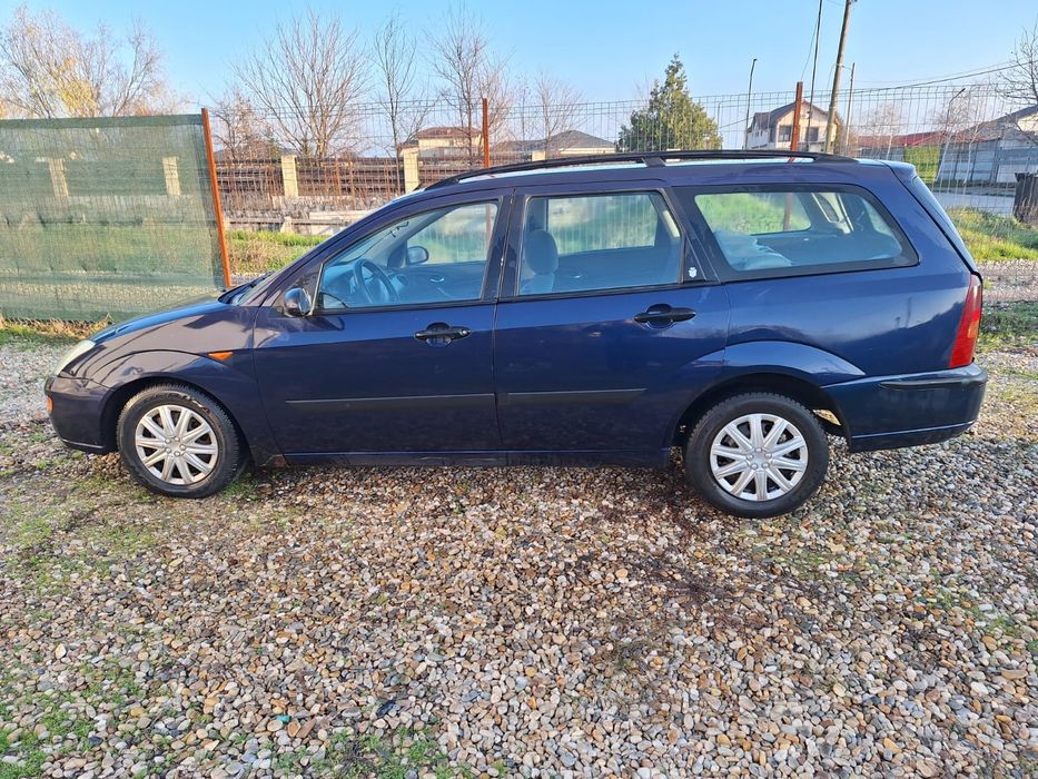 FORD Focus 2001 — imagine 4