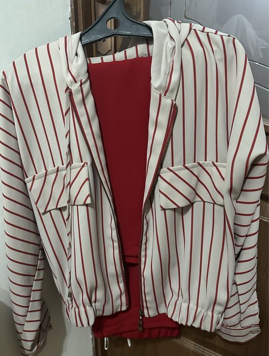 Одежда сатылады