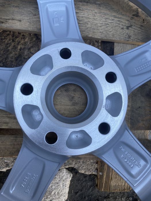 Нови! Джанти 16 Dezent 5x115 6.5j ET40 / 70 mm