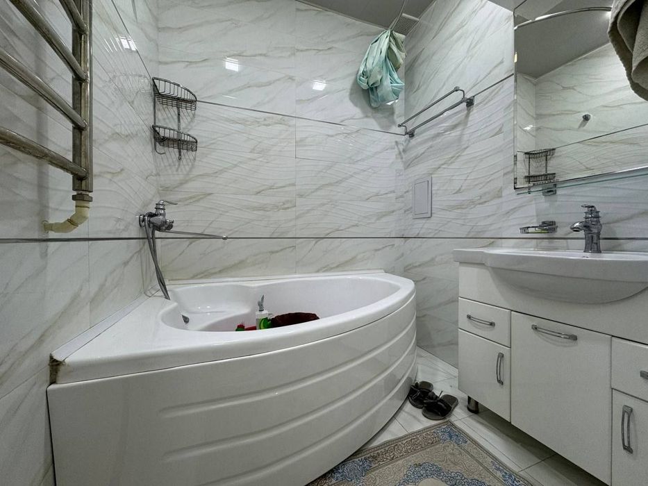 Продаётся квартиры Мирзо-Улугбекский район