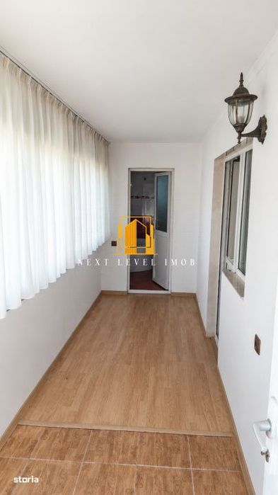 Casa de vanzare in comuna Corbi