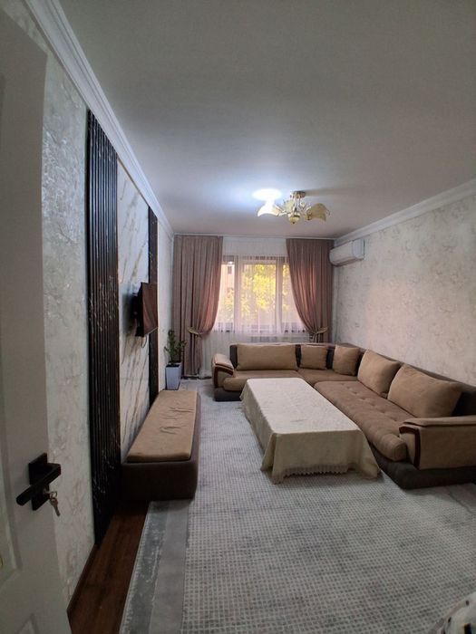 Продается 3 комнатная квартира на Мархабо