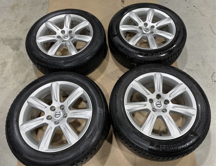 Jante Roti iarna 17 Volvo V90 S90 225/55R17 DOT2022 Continental