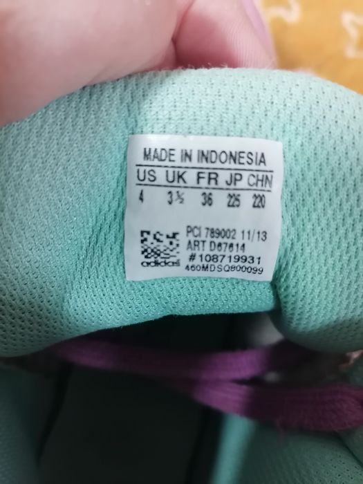 Кецове за момче Адидас, 36 номер,
Цена 10 лв.