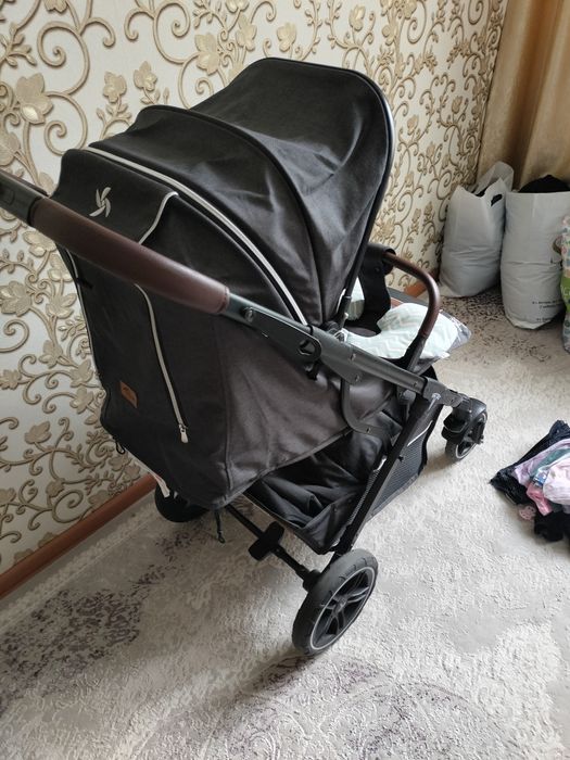 Продам коляску в хорошем состоянии