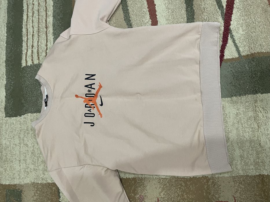 Кофта jordan в отл. сост.