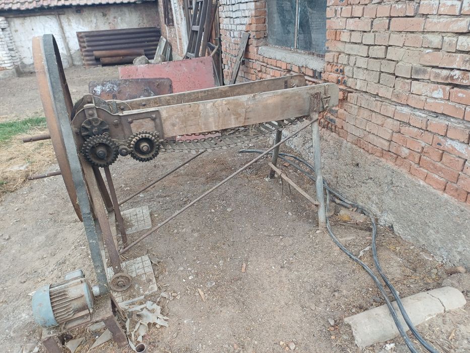 Резачка за едър Фураж