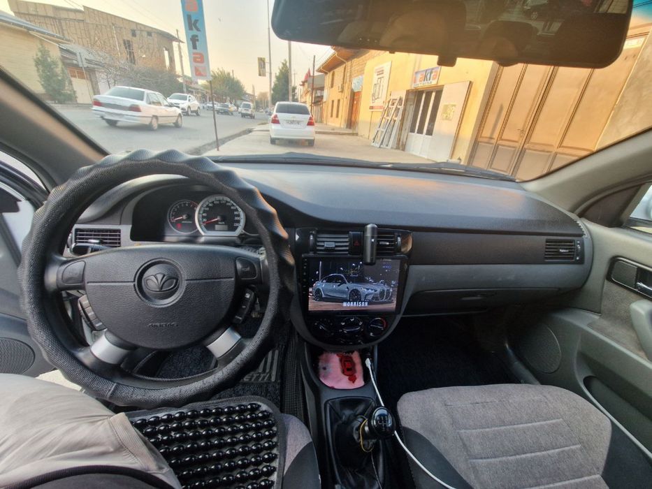 Срочно алло  холатдаги  ласети  сотилади