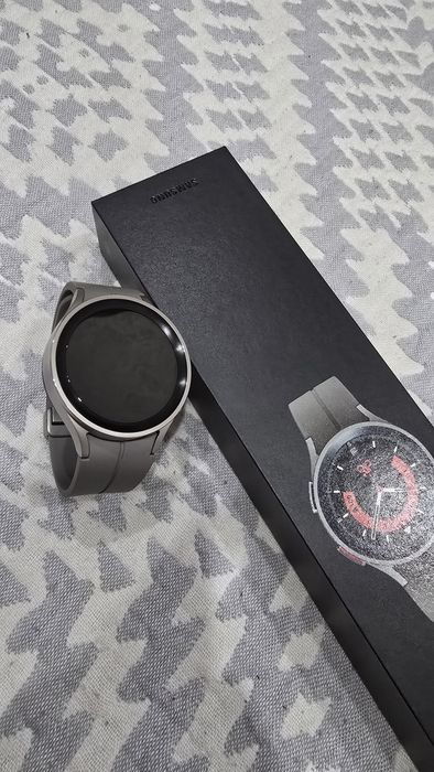 Часы Samsung galaxy watch 5 pro