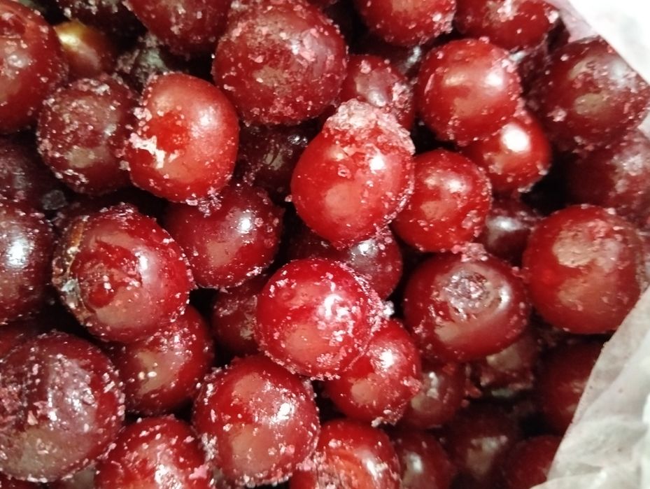 Вишня замороженная