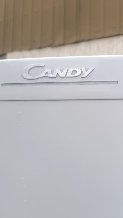 Продам холодильник кандй