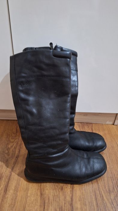 Сапоги и кроссовки