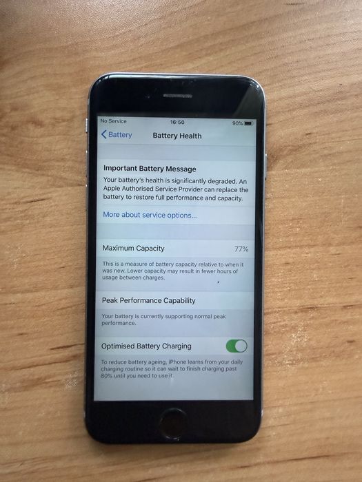 Iphone 6s запазен