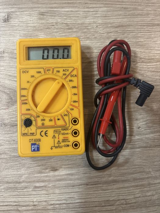 Multimeatru digital DT-830B