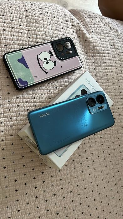 продам телефон honor x7a plus